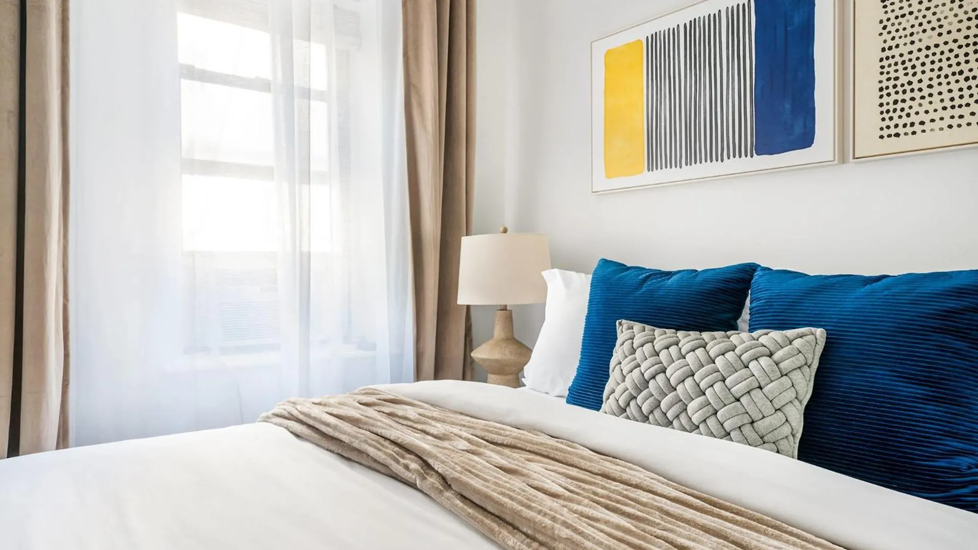350-1A Gramercy New 1Br Sleeps4 Newly Furnished New York 0*,  United States